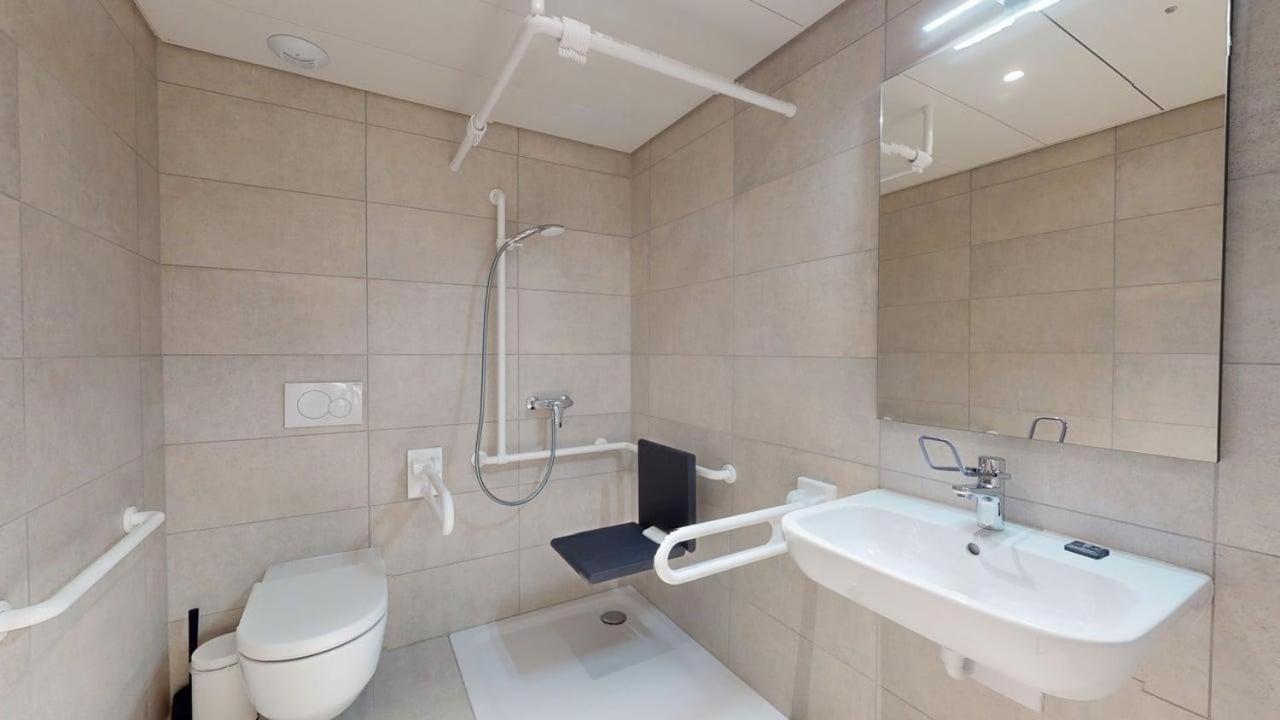 Octagon - Self Check In By Homenhancement Genève