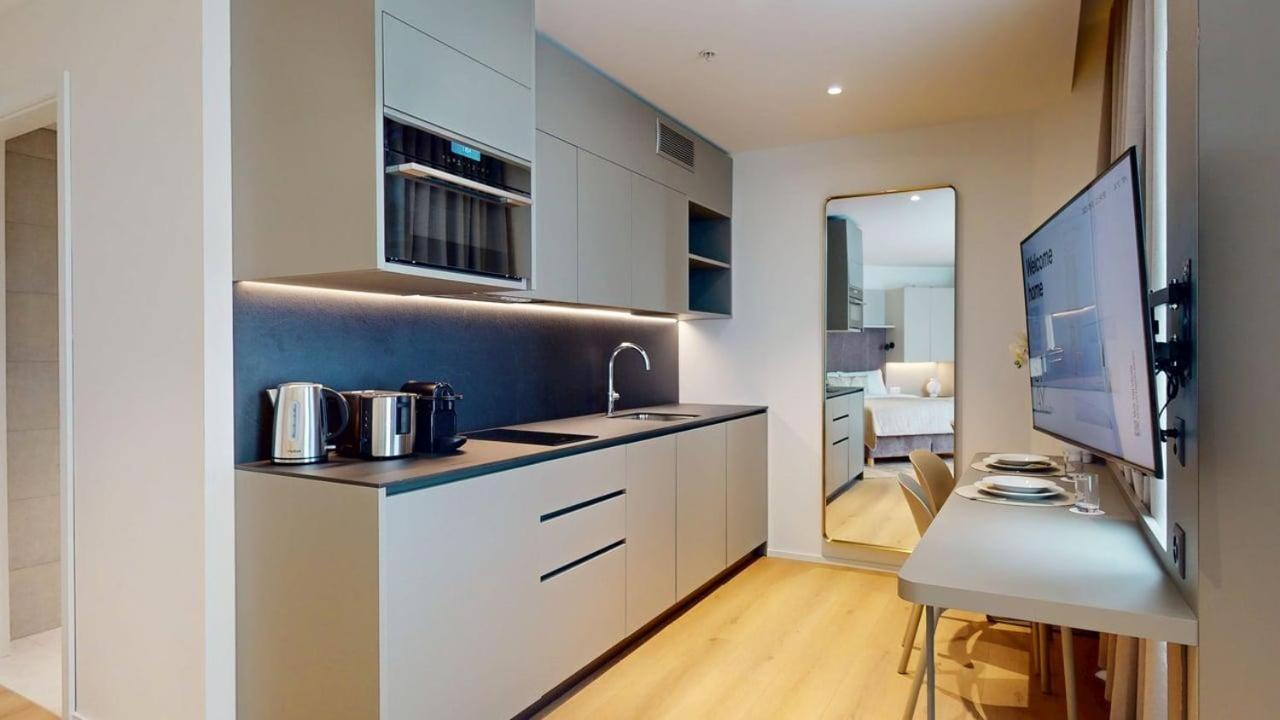 Octagon - Self Check In By Homenhancement *